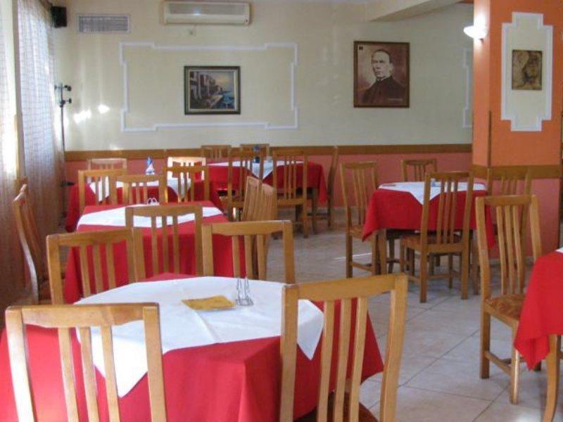 Kolping Hotell Shkodër Exteriör bild